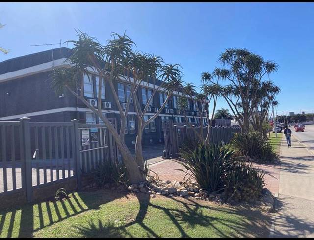 BUSINESS PROPERTY TO RENT IN WALMER